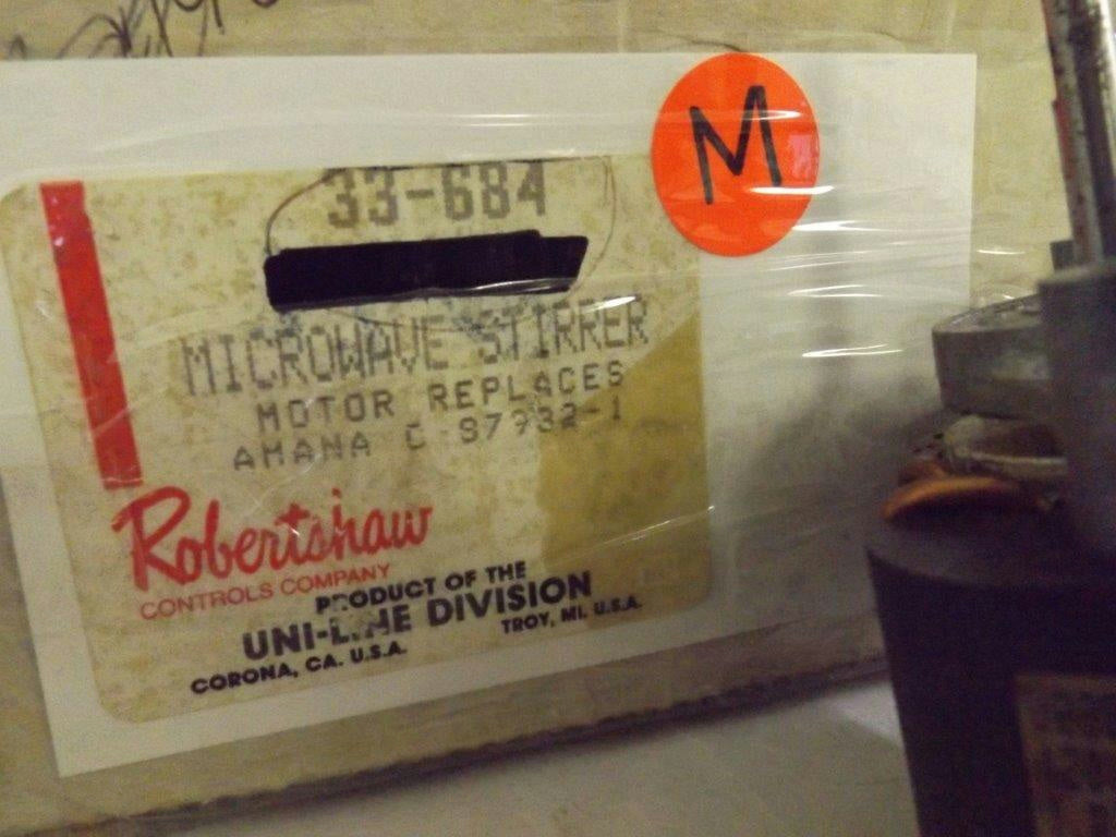 ROBERTSHAW MICROWAVE 33-684 STIRRER MOTOR NEW ROBERTSHAW MICROWAVE 33-684 STIRRER MOTOR NEW